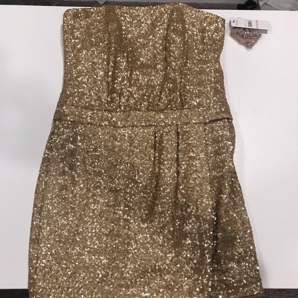 Laundry Shelli Segal champagne sequin mini dress